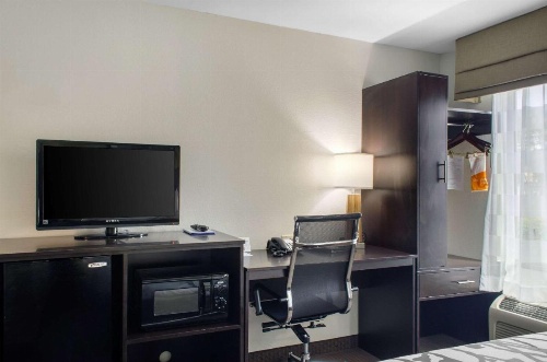 Sleep Inn Baton Rouge East I-12 image 17