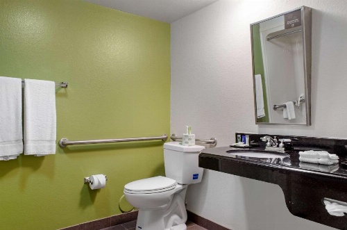Sleep Inn Baton Rouge East I-12 image 9